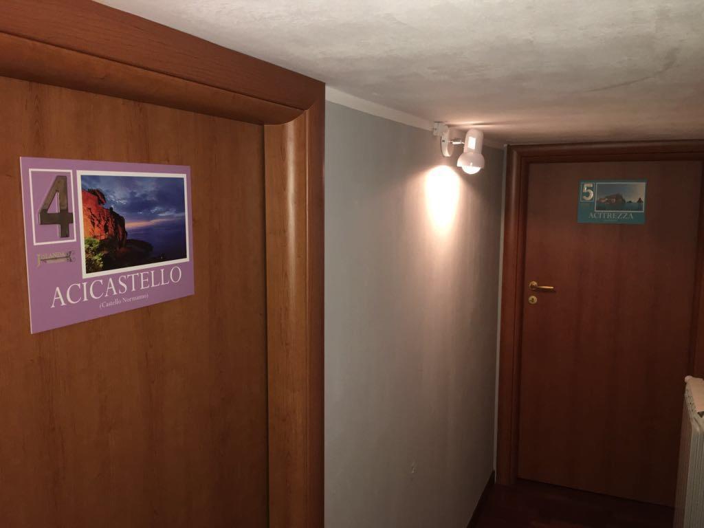 Locami Holiday&Rooms Jolanda Suite Catania Exterior photo